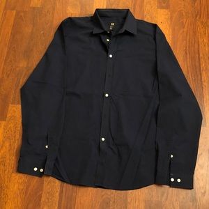 H&M men’s dress shirt